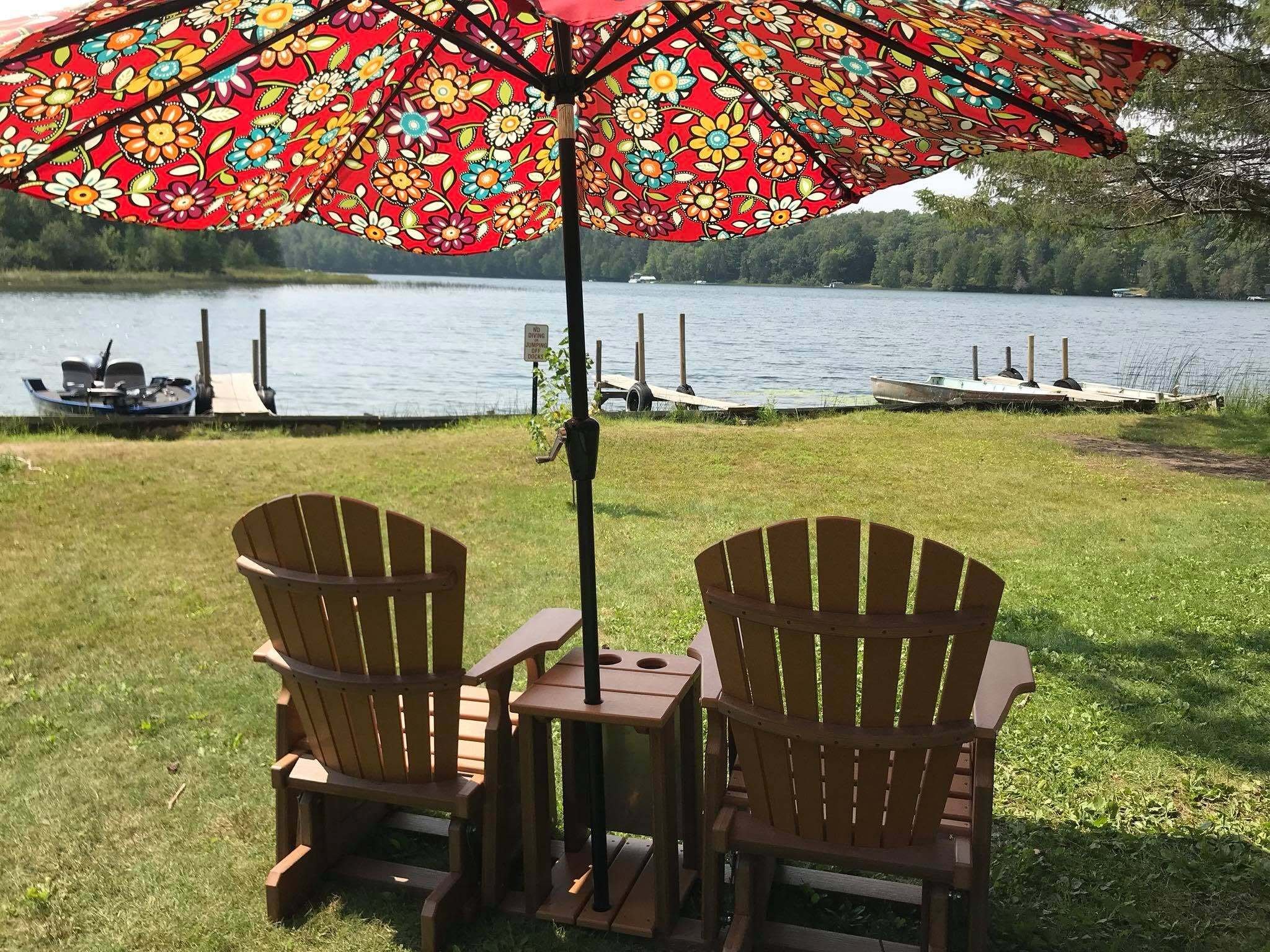 Graves Lake Resort