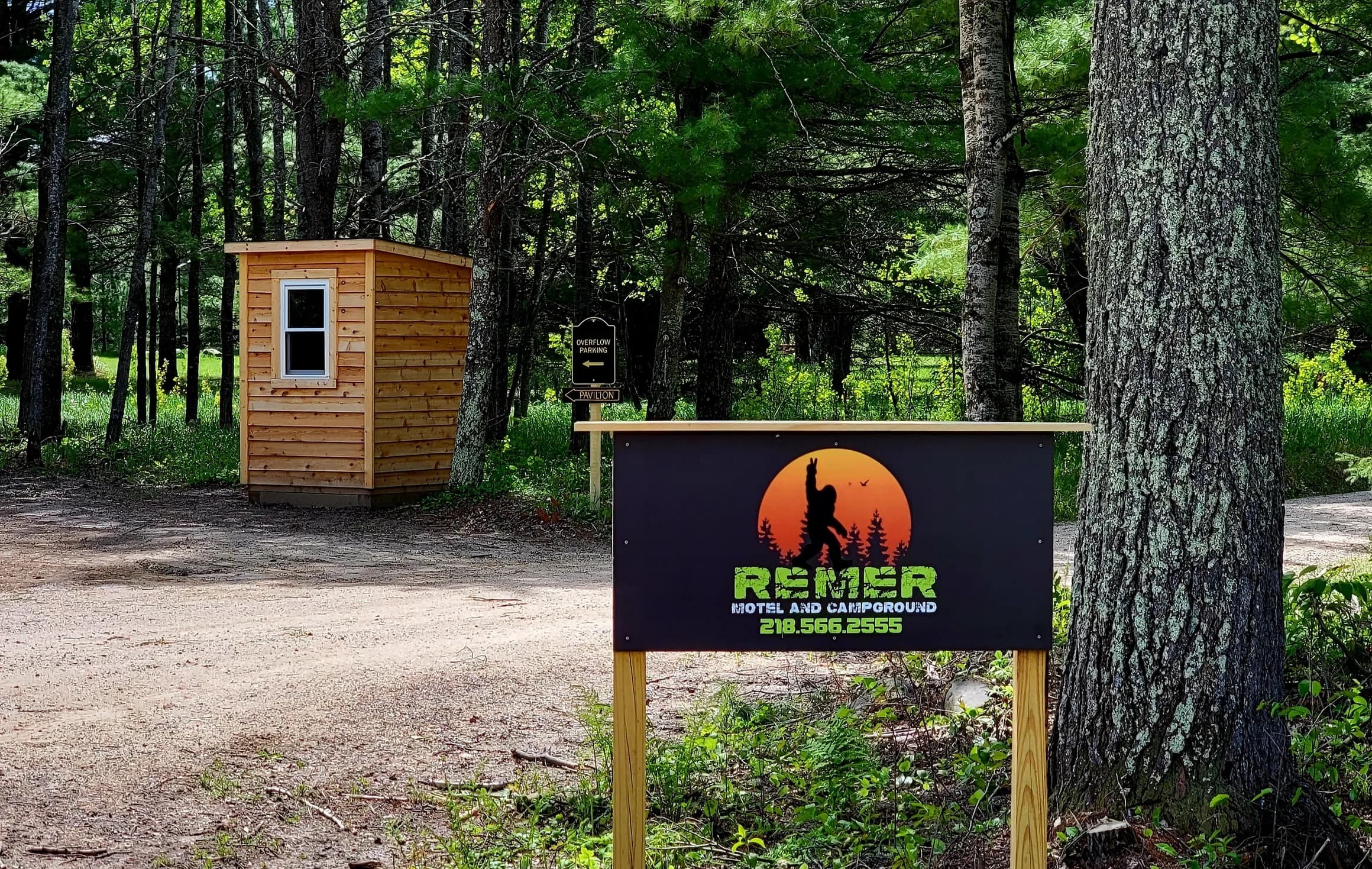 Remer Motel Campground Sign